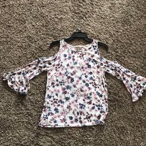 No comment off the shoulder top